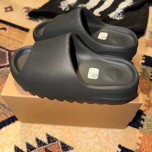 Yeezy Slides